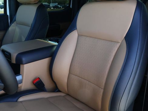 Used 2026 Ford F350 Lariat image 13