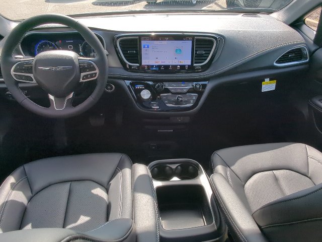 New 2026 Chrysler Pacifica Select FWD image 9