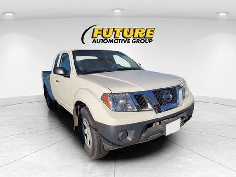Used 2020 Nissan Frontier S w/ S Utility Package image 1
