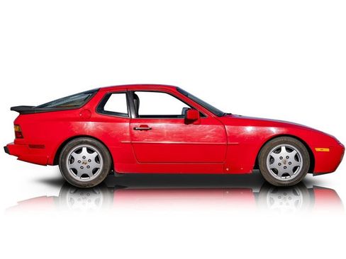 Used 1988 Porsche 944 Turbo image 2