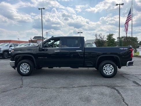 New 2026 Chevrolet Silverado 2500 LTZ image 6