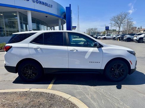 Certified 2023 Chevrolet Equinox LS w/ LS Convenience Package AWD/4WD image 7