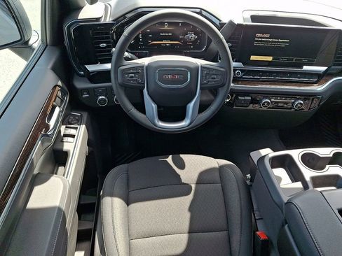 New 2026 GMC Sierra 1500 Elevation AWD/4WD image 7