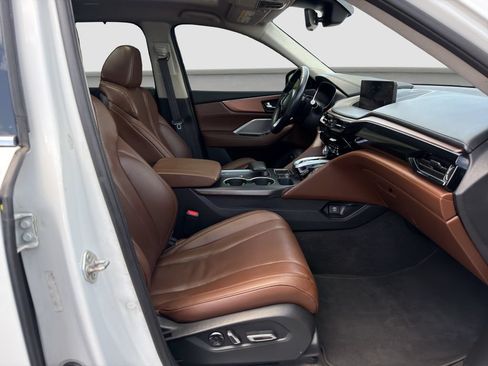 Used 2023 Acura MDX FWD w/ Technology Package image 18