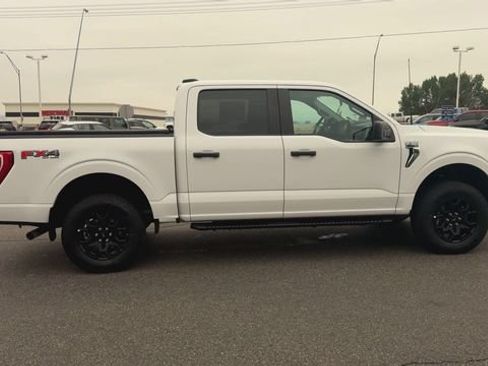 Used 2023 Ford F150 XLT w/ Trailer Tow Package AWD/4WD image 9