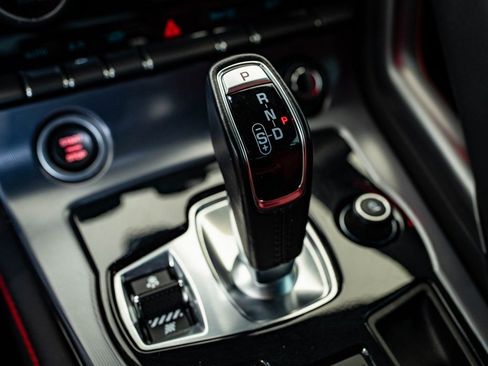 Used 2022 Jaguar F-TYPE R AWD/4WD image 31