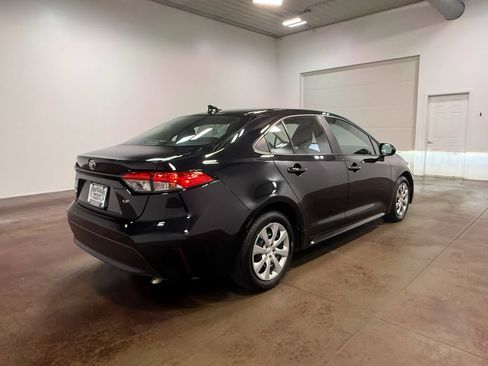 Used 2024 Toyota Corolla LE FWD image 35