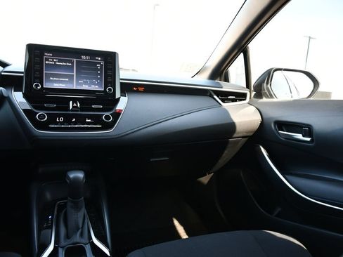 Used 2022 Toyota Corolla SE FWD image 21