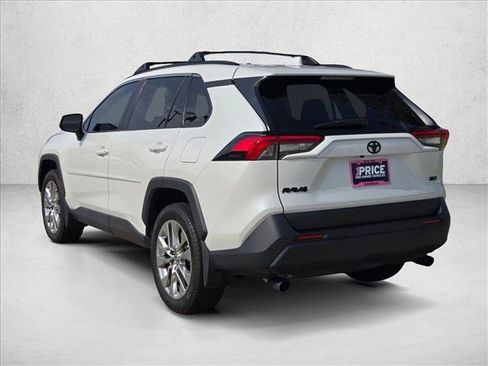 Used 2024 Toyota RAV4 XLE Premium w/ Weather Package FWD image 8