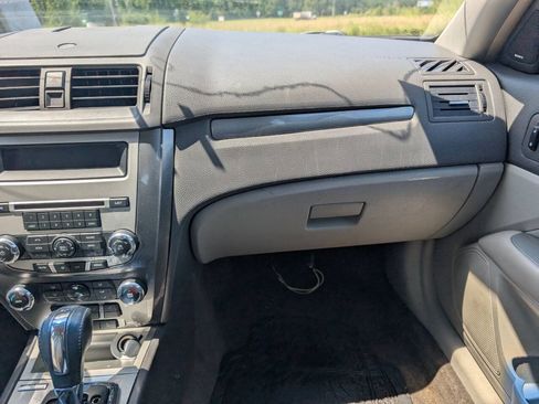 Used 2012 Ford Fusion SEL FWD image 35