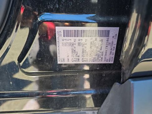 Used 2025 Nissan Rogue SV FWD image 39
