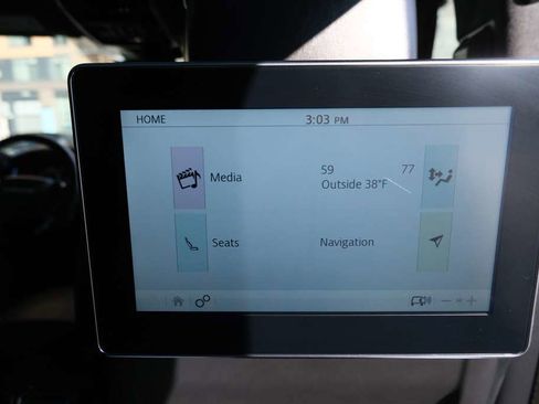 Used 2019 Land Rover Range Rover Autobiography image 34