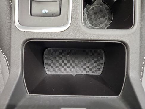 Used 2017 Ford Escape SE w/ Equipment Group 201A image 27