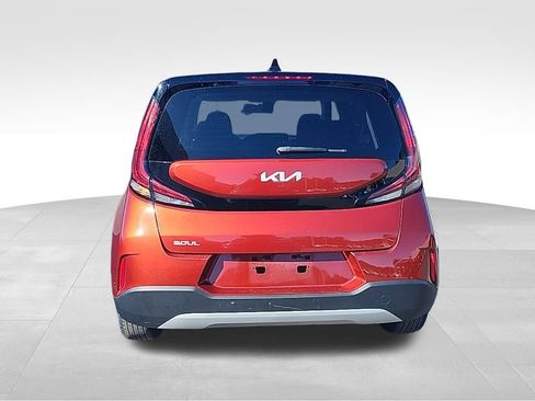 Used 2024 Kia Soul LX w/ Option Group 015 image 18