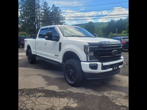 Used 2021 Ford F350 Lariat AWD/4WD image 2
