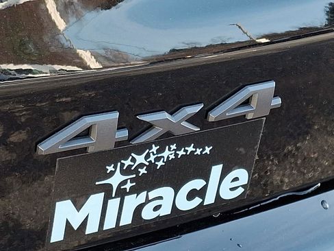 New 2026 Jeep Compass Limited image 17