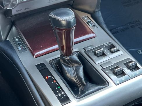 Used 2015 Lexus GX 460 Luxury image 25