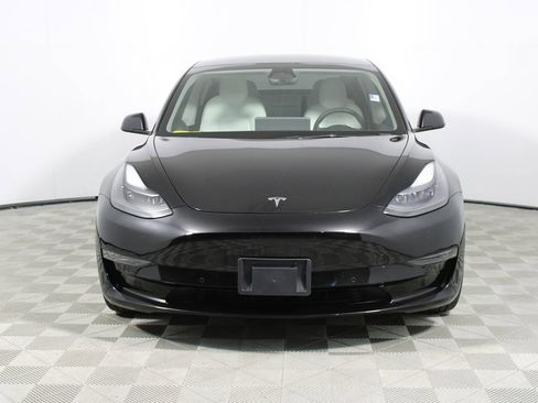 Used 2022 Tesla Model 3 Performance image 2