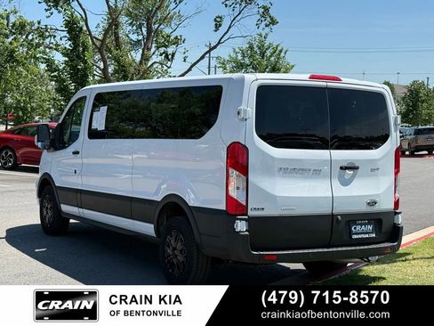 Used 2023 Ford Transit 350 XLT RWD image 5