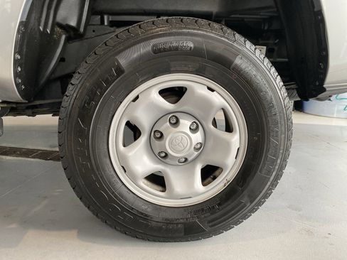 Used 2020 Toyota Tacoma SR image 26