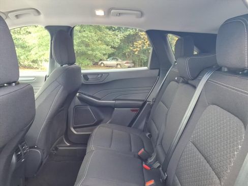 New 2025 Ford Escape Active image 9