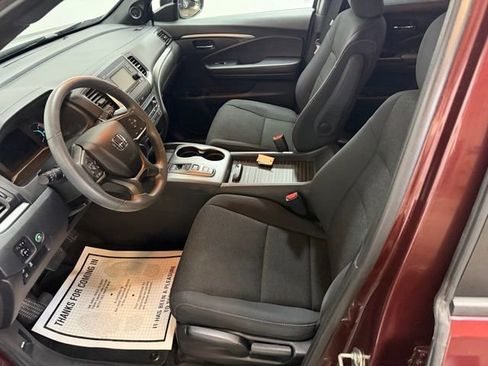 Used 2019 Honda Passport Sport image 14