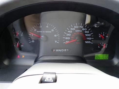 Used 2006 Ford F150 XLT image 15