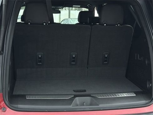 Used 2023 Chevrolet Tahoe RST w/ Sport Performance Package image 41