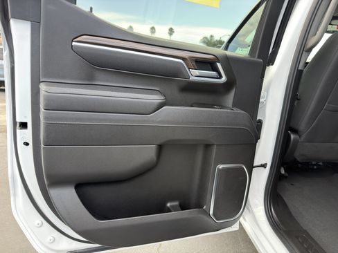 Used 2026 Chevrolet Silverado 1500 RST AWD/4WD image 21