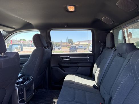Used 2022 RAM 1500 Big Horn w/ Trailer Tow Group RWD image 9