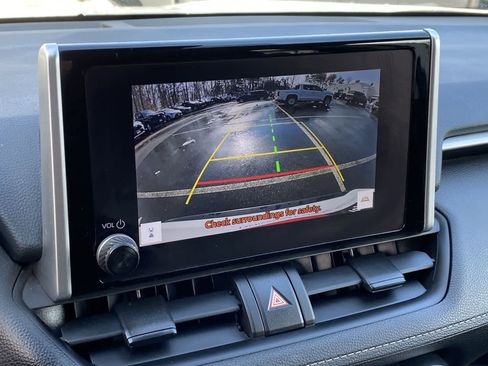 Used 2024 Toyota RAV4 LE image 30