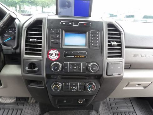 Used 2017 Ford F450 XL RWD image 26
