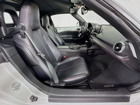 Used 2018 MAZDA MX-5 Miata RF Grand Touring RWD image 25