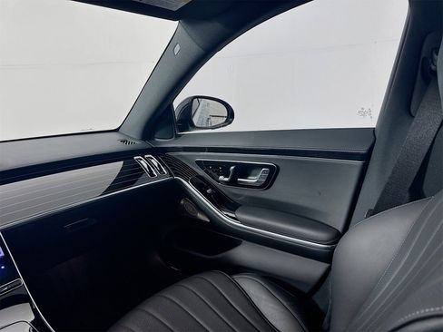 Certified 2022 Mercedes-Benz S 500 S 500 image 26