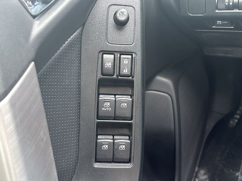 Used 2016 Subaru Forester 2.5i Limited w/ Protection Package #2 image 17