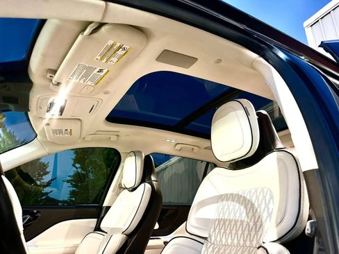 Used 2020 Lincoln Aviator Black Label AWD/4WD image 69