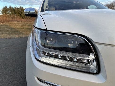 Used 2018 Lincoln Navigator Black Label w/ Cargo Package image 14