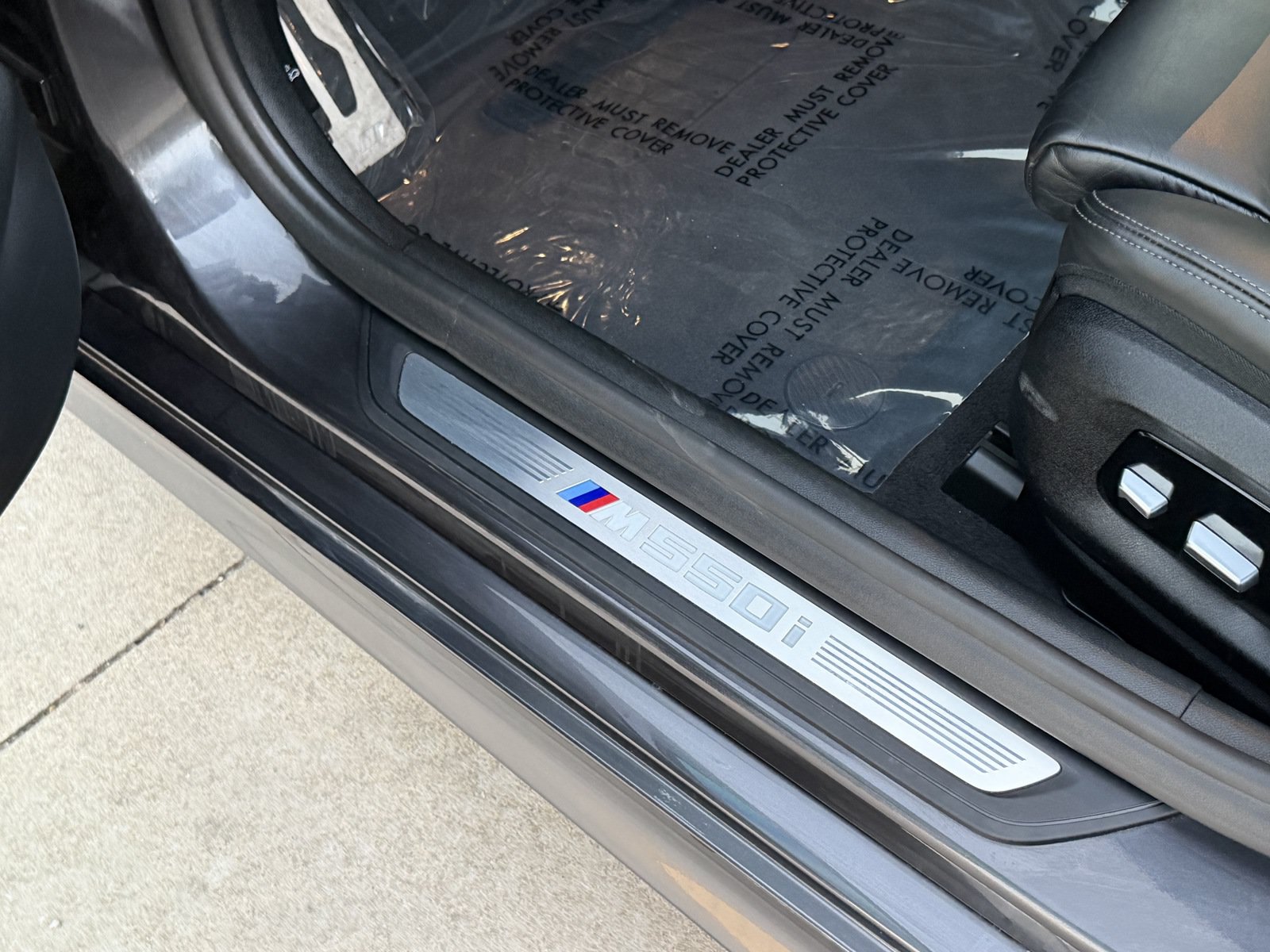 Used 2018 BMW M550i xDrive w/ Driving Assistance Package AWD/4WD image 21