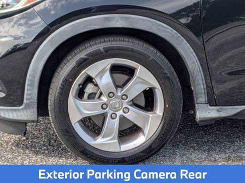 Used 2019 Honda HR-V LX image 12