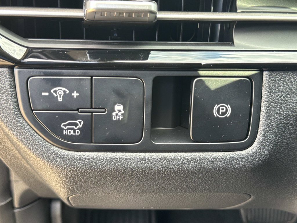 New 2026 Kia Sportage SX FWD image 22