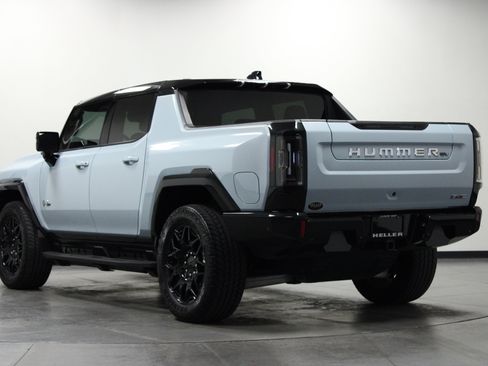 Used 2025 GMC Hummer EV 2X AWD/4WD image 6