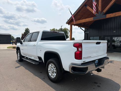Used 2025 Chevrolet Silverado 2500 LT AWD/4WD image 6