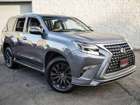 Used 2021 Lexus GX 460 Premium w/ Accessory Package AWD/4WD image 8