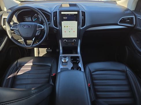 Used 2024 Ford Edge SEL image 17
