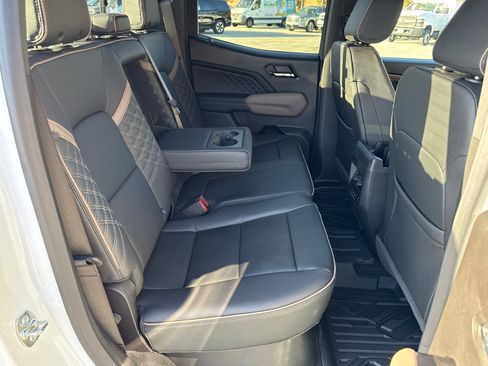 New 2026 GMC Canyon Denali AWD/4WD image 17