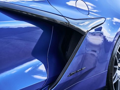 Used 2023 Chevrolet Corvette Z06 w/ Stealth Interior Trim Package RWD image 11