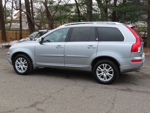 Used 2014 Volvo XC90 3.2 w/ Climate Package image 3