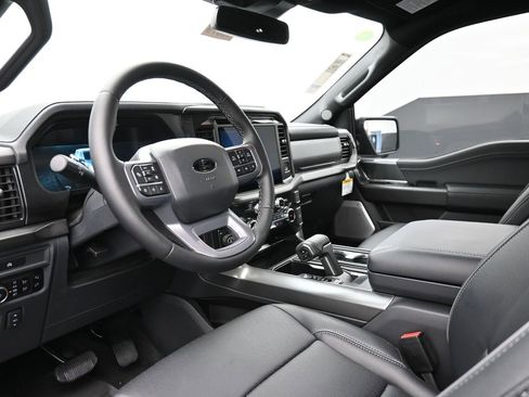 New 2025 Ford F150 Lariat w/ Equipment Group 502A High image 18