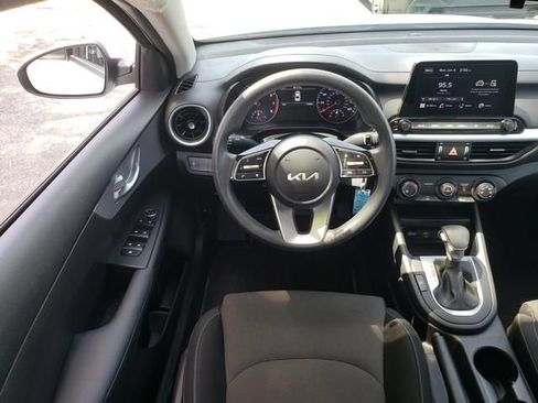 Used 2023 Kia Forte LXS FWD image 18