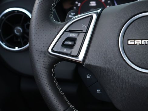 Used 2023 Chevrolet Camaro SS RWD image 13